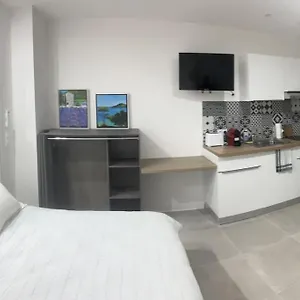 https://chopinstudio-balneo2pers.hotels-rhonealpes.com