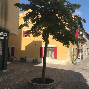 https://a-la-venise-provencale.fr-provencehotel.com