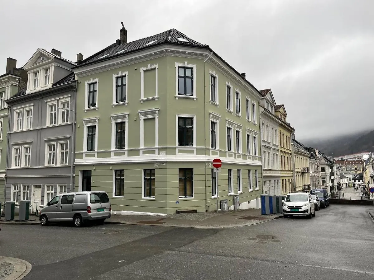 Rosen Apartment Bergen 0*,